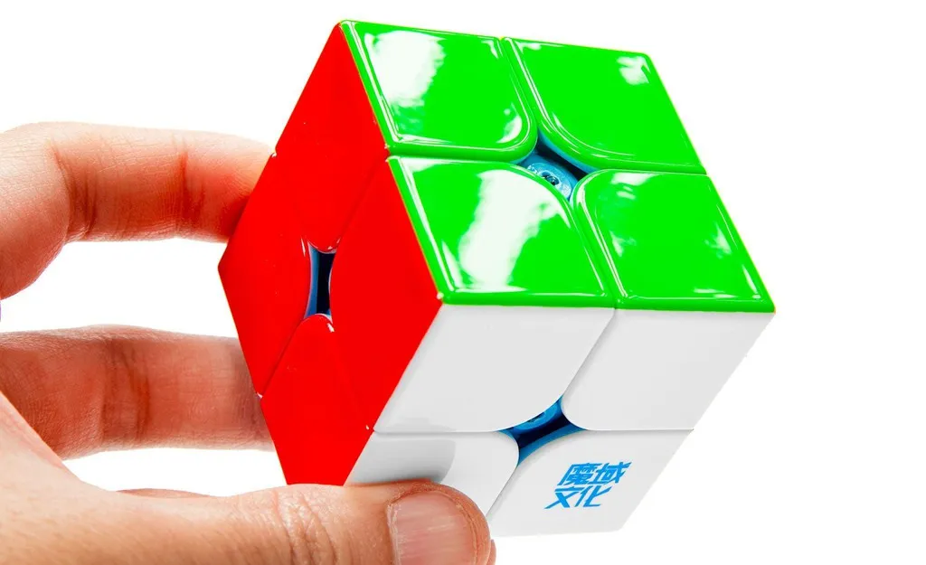 MoYu WeiPo V5 AI 2x2 Bluetooth Smart Cube (Ball-Core UV Coated)